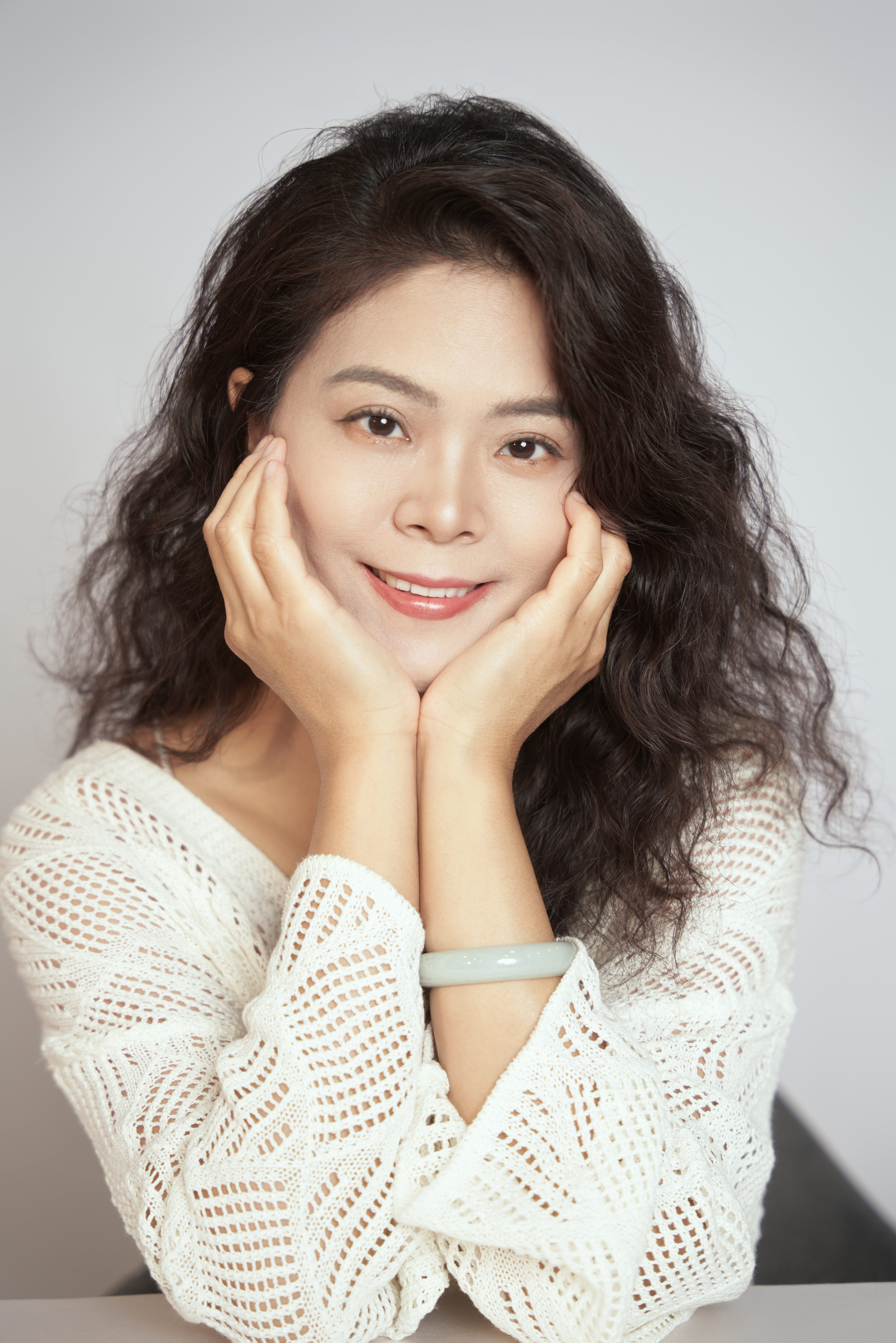 Professor Yingli Zhou
